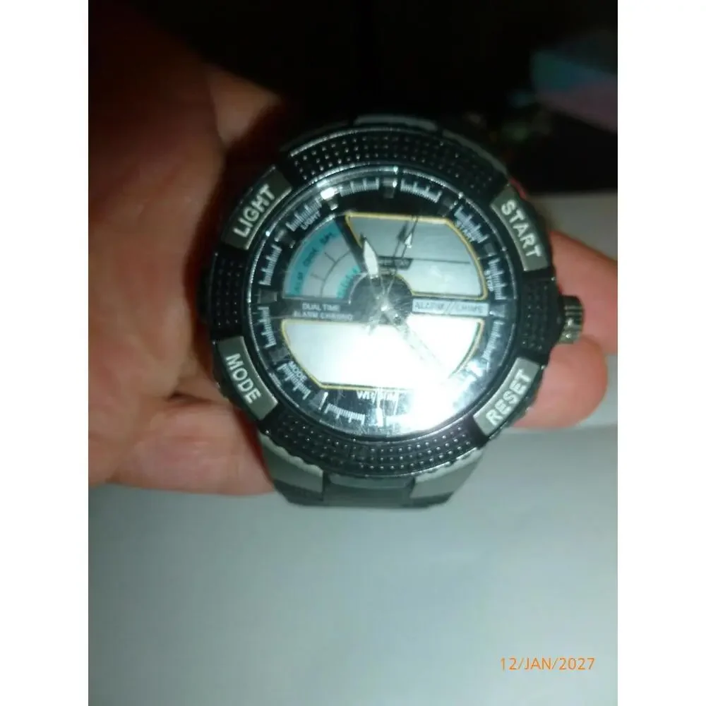 AW 91-752 Chronograph‎ Men Watch Quartz 6 Button Digital